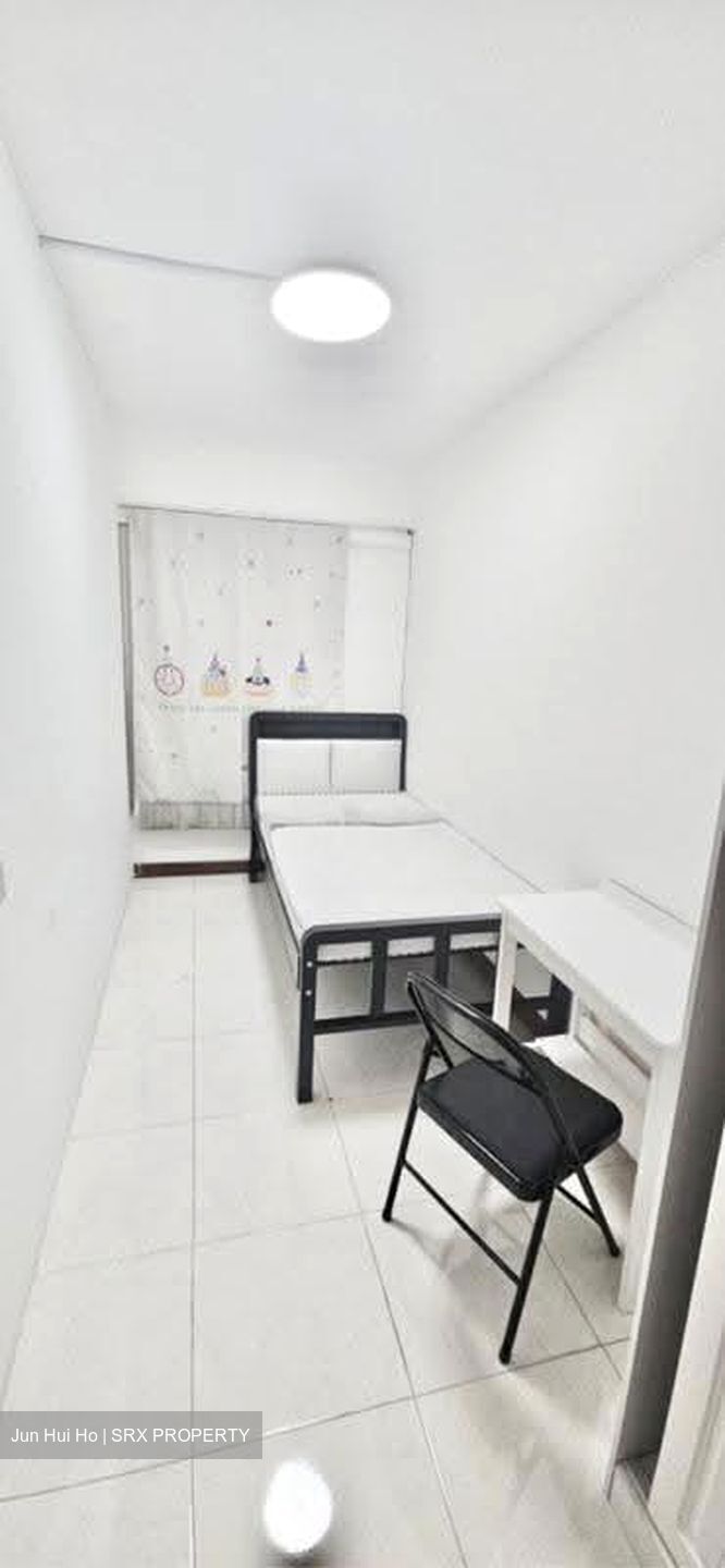 Melville Park (D18), Condominium #628774111